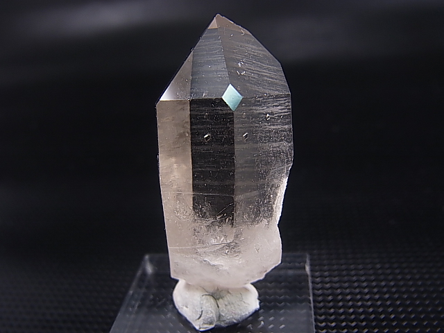 画像1: ノルウェー産ウォータークリア・ライトスモーキー水晶ポイント 12.6g