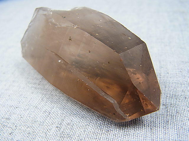 画像: マラウイ・ムランジェ産クリアスモーキー水晶 68.9g