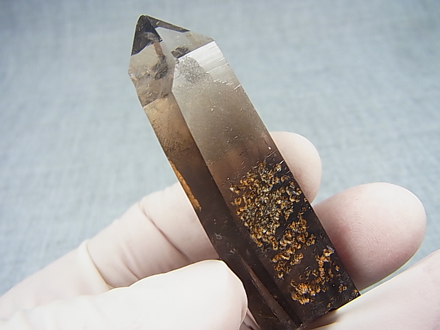 画像: マラウイ・ムランジェ産クリアスモーキー水晶（ファントム） 38.7g