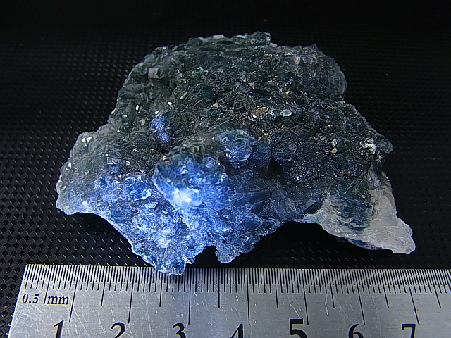 画像: ブラジル産フラワーブルーアメジスト原石 65.9g