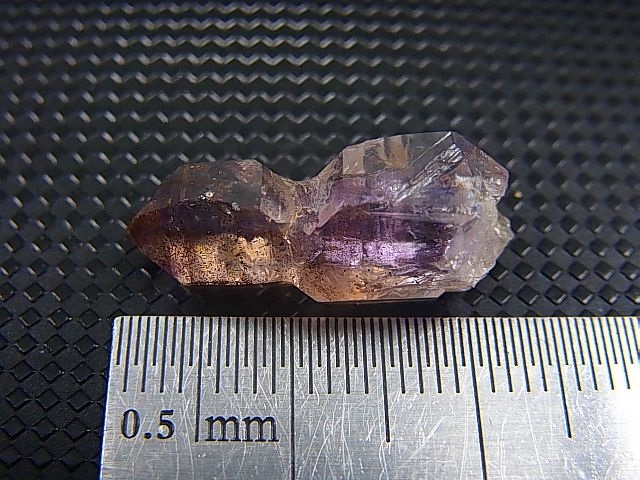 画像: マダガスカル産セプタークオーツ（アメジスト） 2.1g