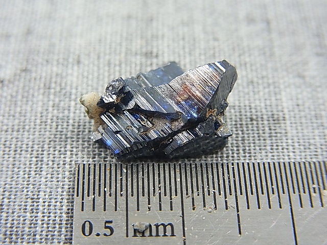 画像: ノルウェー産アナテース原石結晶（ブルー透過/照射） 1.3g