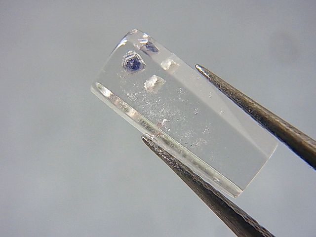 画像: マダガスカル産フローライトインクオーツ研磨原石 0.5g