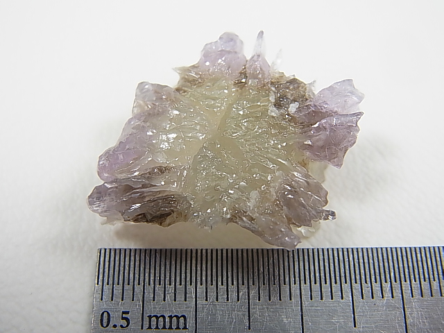 画像: スペイン産放射状アラゴナイト原石 7.2g