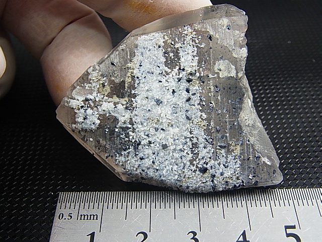 画像: ノルウェー産板状型水晶原石（アナテース付き/ブルー透過結晶あり） 39.0g