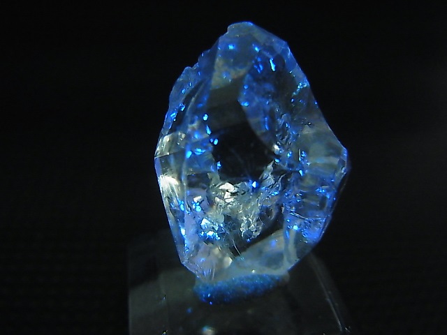 画像: パキスタン・クエッタ産蛍光オイル入りＤＴ水晶 3.0g