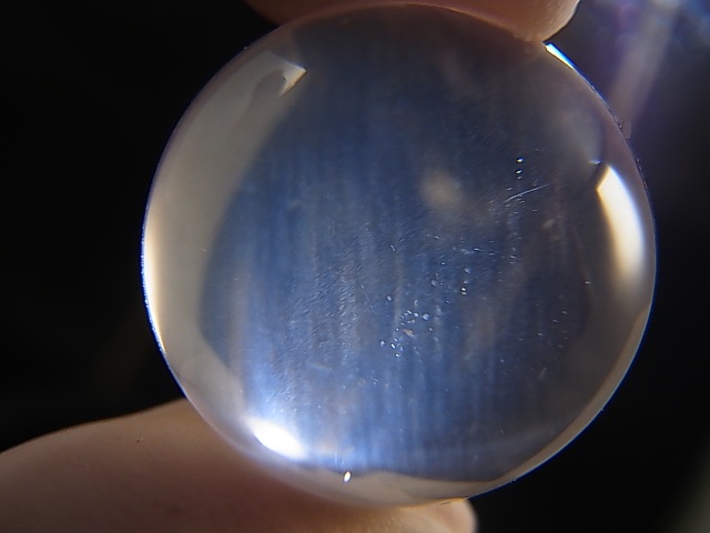 画像: マダガスカル産酸化チタン（ルチル）入りスターローズクオーツ丸玉（エンジェルフェザー） 18mm