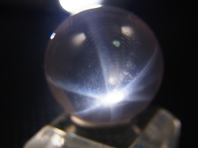 画像: マダガスカル産酸化チタン（ルチル）入りスターローズクオーツ丸玉（エンジェルフェザー） 17.5mm