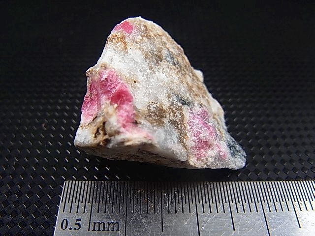 画像: ツグツパイト（タグトゥパイト）原石 11.2g