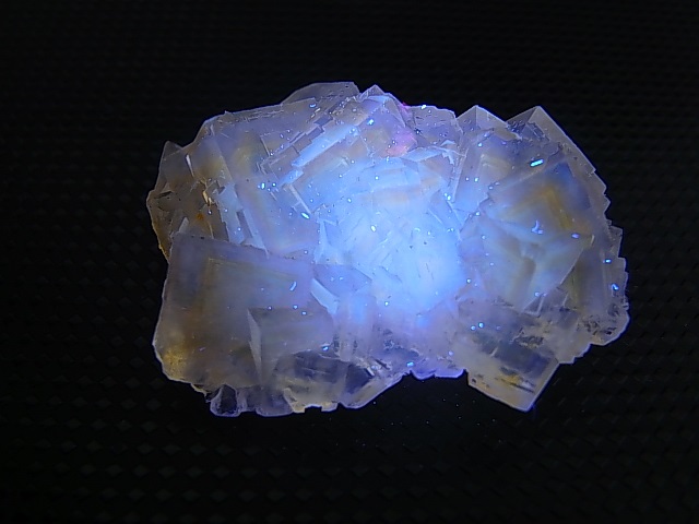 画像: スペイン・アストゥリアス産イエローフローライト原石 14.5g