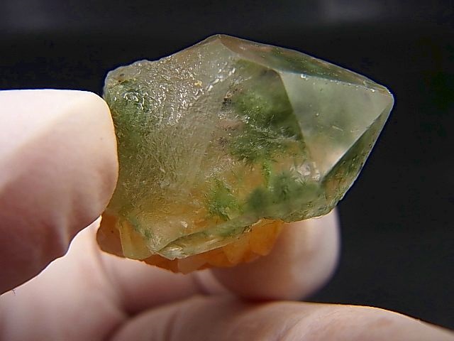 画像: ブラジル・ミナスジェライス州産バーストクローライトイン水晶 10.0g