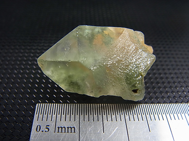画像: ブラジル・ミナスジェライス州産バーストクローライトイン水晶 10.0g