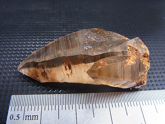 画像: タンザニア産モンドクオーツ・ポイント（シトリンスモーキー/テッシンハビット型） 16.5g