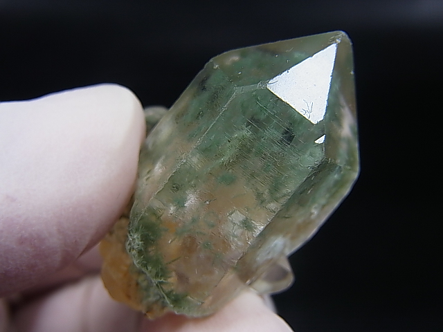 画像: ブラジル・ミナスジェライス州産バーストクローライトイン水晶 16.4g