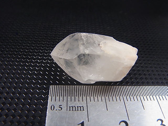 画像: マダガスカル産ホーランダイトインキャンドルクオーツ（錐面研磨） 5.8g