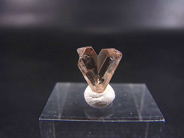 ダイアスポア 双晶 トルコ産 天然カラーチェンジ・ダイアスポア結晶（双晶）＊1.09ct＊トルコ