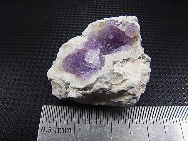 画像: 福島県只見町産紫水晶（かぐや姫水晶） 10.5g