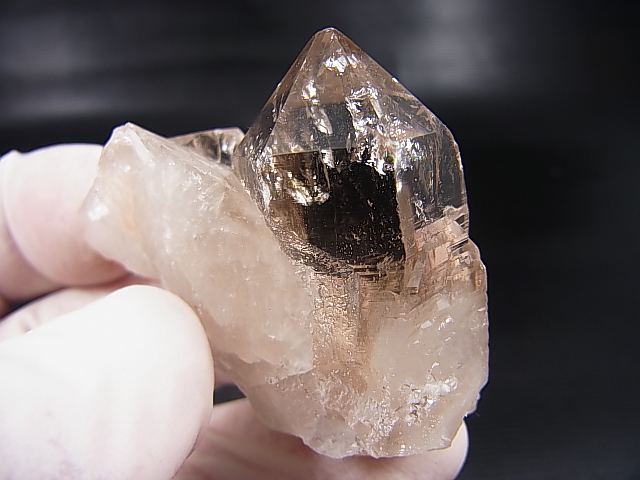 画像: インド・マニハール産ウォータークリアライトスモーキー水晶（ゴールド＆コッパールチル入り） 44.7g