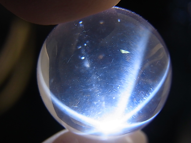画像: マダガスカル産酸化チタン（ルチル）入りスターローズクオーツ丸玉（エンジェルフェザー） 17.5mm