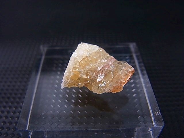 画像: Hokkaidoite北海道然別湖産蛍光オパール原石 1.2g