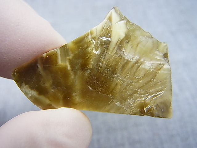 画像: ヴィクトリアストーン（飯盛ラボストーンIL-stone）ゴールド原石 24.3カラット