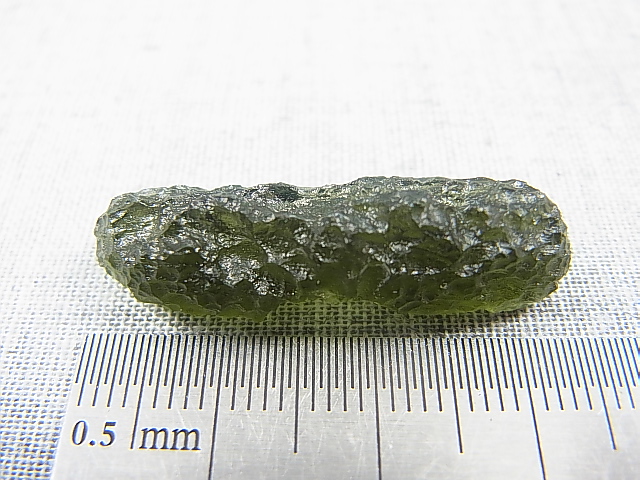 画像: ジュエリー品質：チェコ産モルダバイトSA原石（国内鑑別書付き） 3.8g