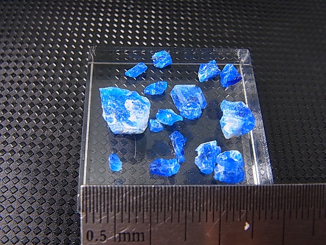 画像: ドイツ産アウィナイト結晶原石 1パック トータル 5.5カラット