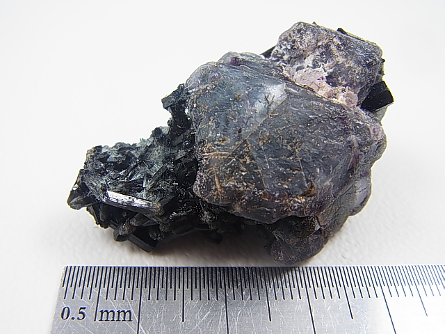 画像: ナミビア・エロンゴ産フローライト＆ジェムソナイト原石 28.7g