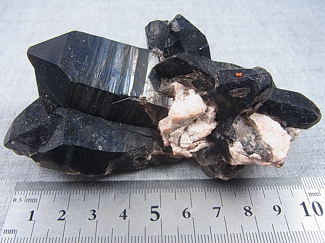 画像: 山東省産モリオン（黒水晶） 220.6g