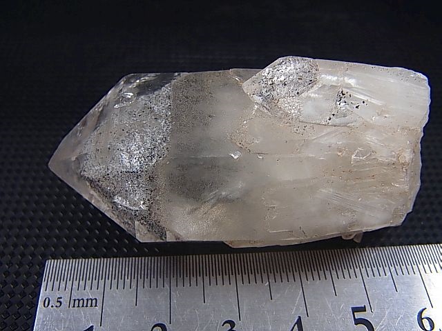 画像: ノルウェー産シルバーファントム水晶（マイカ＆クローライトインクルージョン） 60.1g
