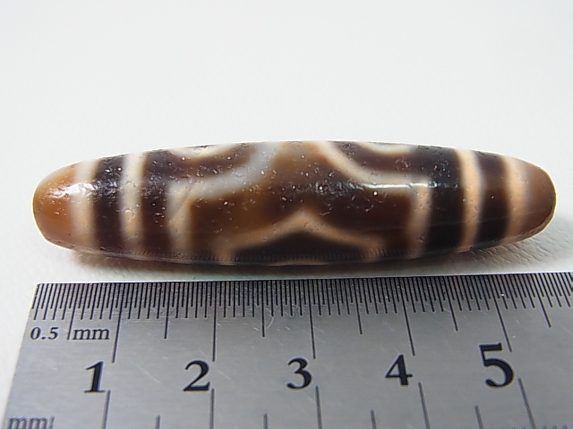 画像: 「三眼」（ドラゴンライン入り）現代天珠 直径約14×57mm