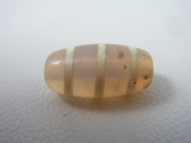 画像2: 「線」（赤朱砂入り）現代天珠 直径約10×20mm