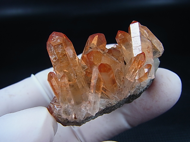 画像: スウェーデン産ヘマタイト（タンジェリン）水晶クラスター 27.6g