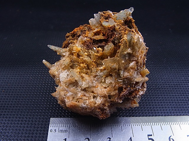 画像: 群馬県三ツ岩岳産日本式双晶クラスター 92.9g