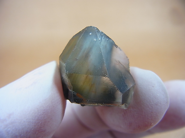 画像: ブラジル・ミナスジェライス州産ブルークォーツ（リーベカイトインクルージョン） 4.8g