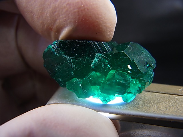 画像: コンゴ産ダイオプテーズ原石（大粒結晶） 4.6g