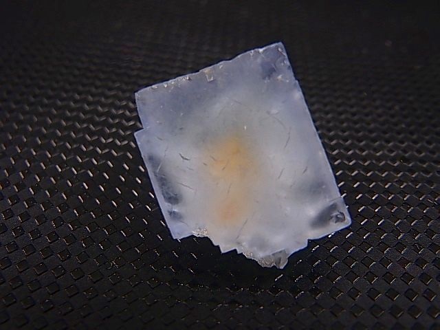 画像: フランス・ピュイドドーム産フローライト原石 6.7g