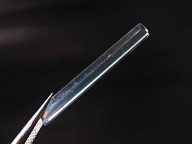 画像2: ジェムグレード宝石需要品質：ベトナム産アクアマリン柱状結晶原石 3.2カラット