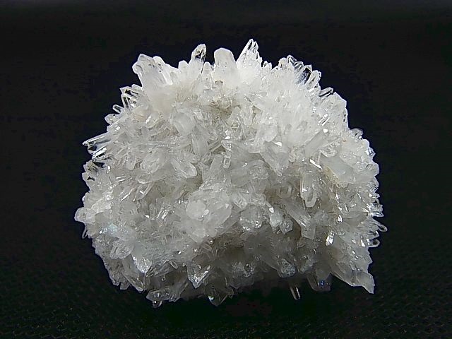 画像: イタリア・フォルマッツァ産フロータークォーツ 35.7g