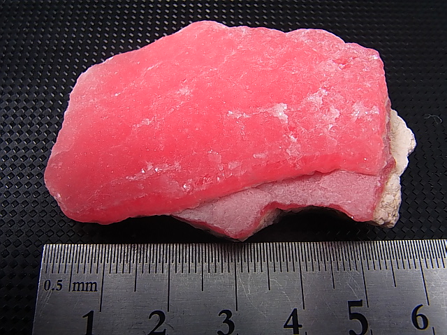 画像: アルゼンチン産ロードクロサイト原石 53.4g