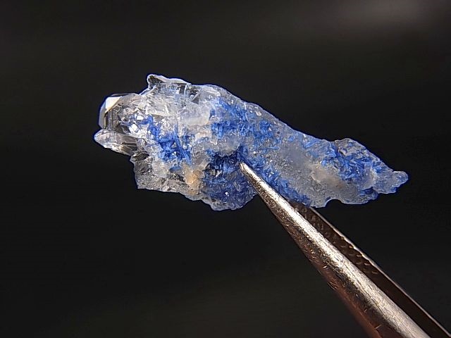 画像: デュモルチェライトインクオーツ（錐面結晶付き） 0.6g