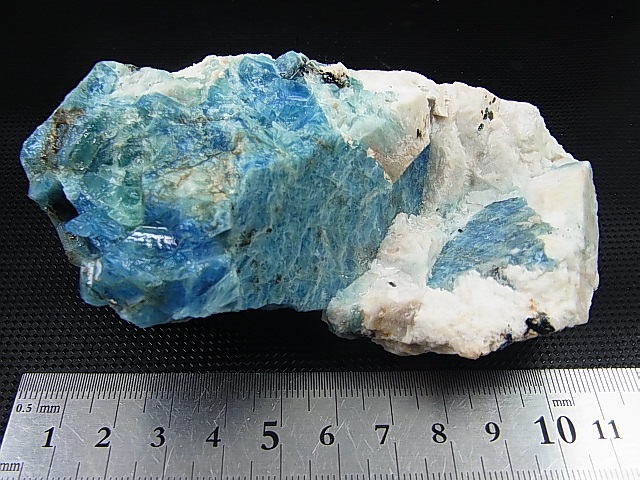 画像: キャビネットサイズ：ベトナム・タインホア産アクアマリン/カオリナイト原石（マッシブ） 322.7g