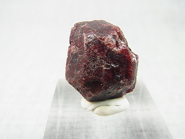 画像1: フィンランド・ヘルシンキ産アルマンディンガーネット原石 16.5g