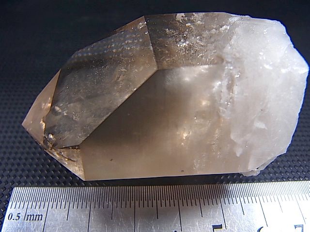 画像: ノルウェー産ライトシトリンカラースモーキークオーツ 94.3g
