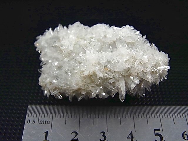 画像: イタリア・フォルマッツァ産フロータークォーツ 37.8g