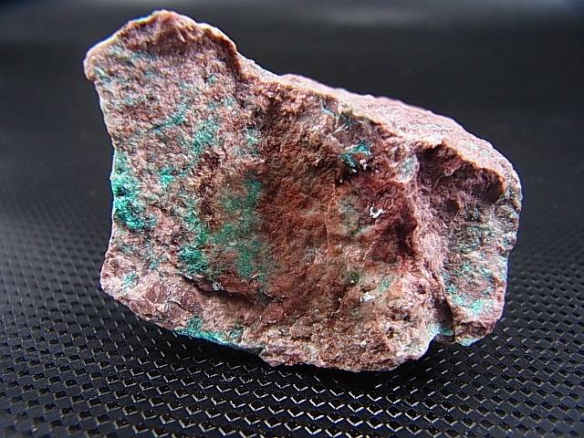 画像: アメリカ・アリゾナ産アホイト原石 54.0g