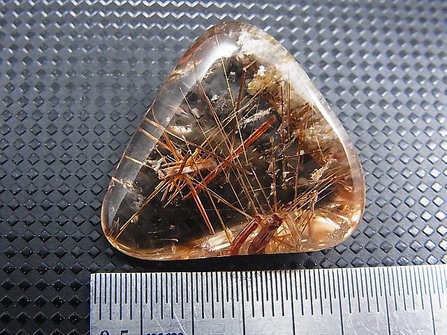 画像: ブラジル・バイーア州産ゴールドルチル水晶研磨タンブル 8.1g