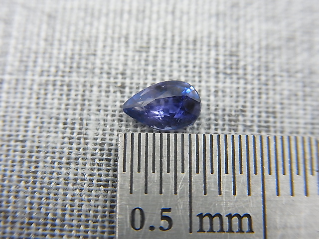 画像: ベトナムLuc Yen産サファイア・ルース（ペアシェイプ） 0.3カラット