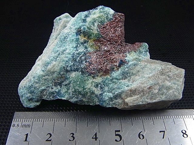 画像: スウェーデン産トロレアイト（トロール石）原石 91.3g