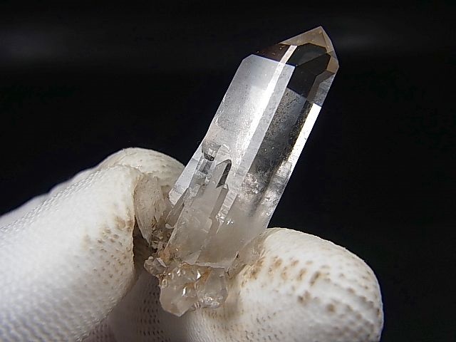 画像: スウェーデン・イェムトランド産ウォータークリア水晶ポイント（アデュラリア付き） 11.2g